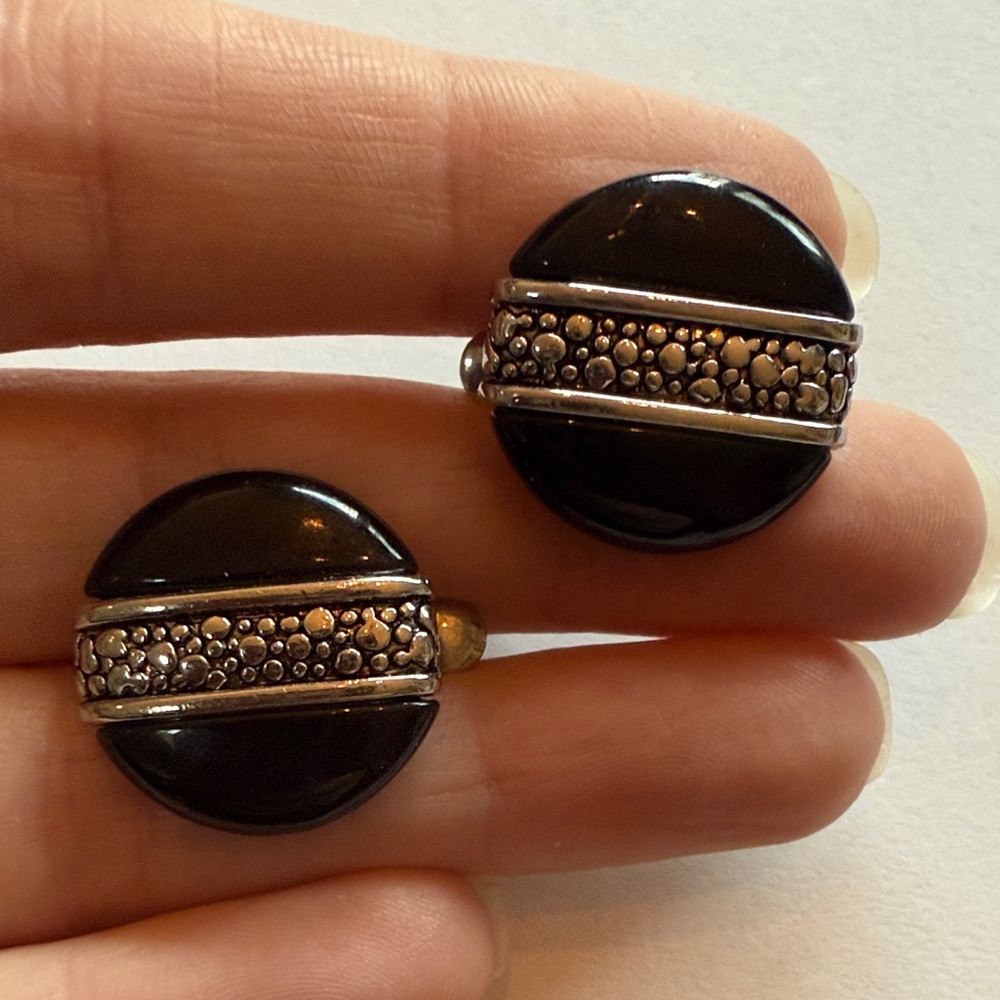 Vintage Black Onyx-Style Silver Accent Clip On Earrings